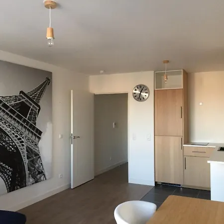 Apartment Paris Defense Arena Puteaux